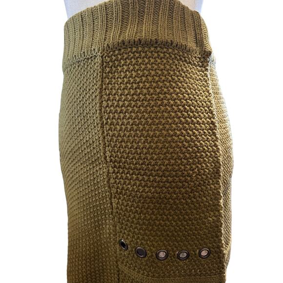 Moon River Anthropologie Knit Fringe Grommet Skirt, Olive Green, Medium, NWT - Picture 3 of 8